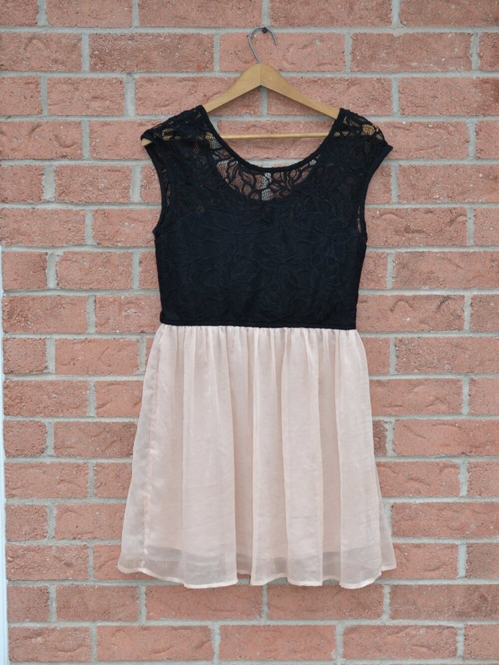 Dynamite Balletcore Black Lace Soft Pink Tule Dress